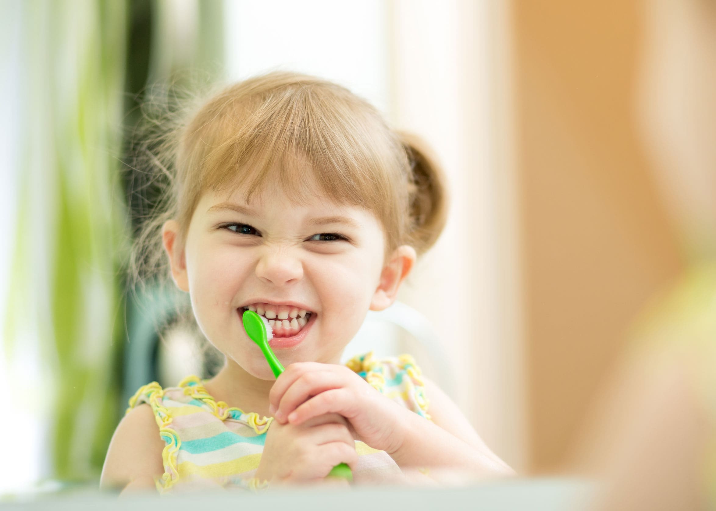 toddler girl brusing teeth toddler girl brusing teeth